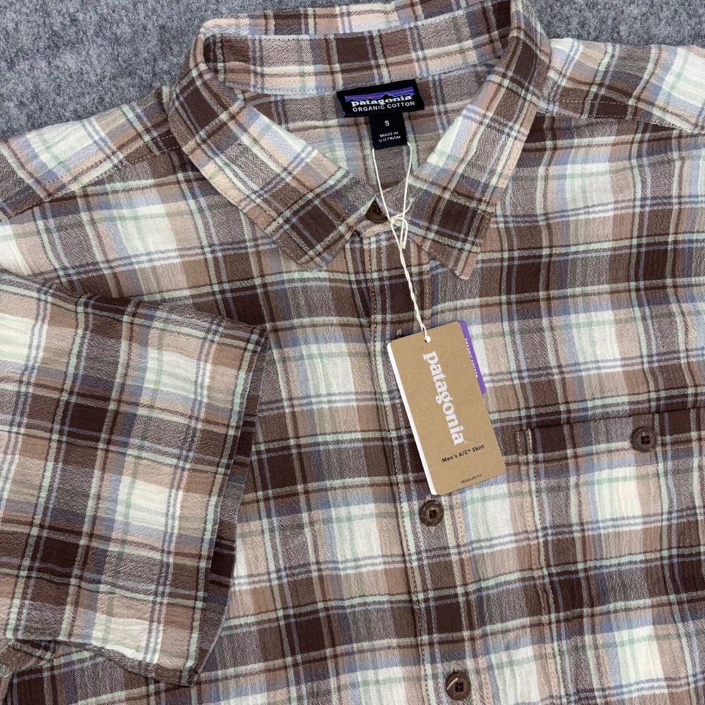 Patagonia AC Shirt Mens Small Brown Plaid Short Sleeve Organic Cotton Button Up